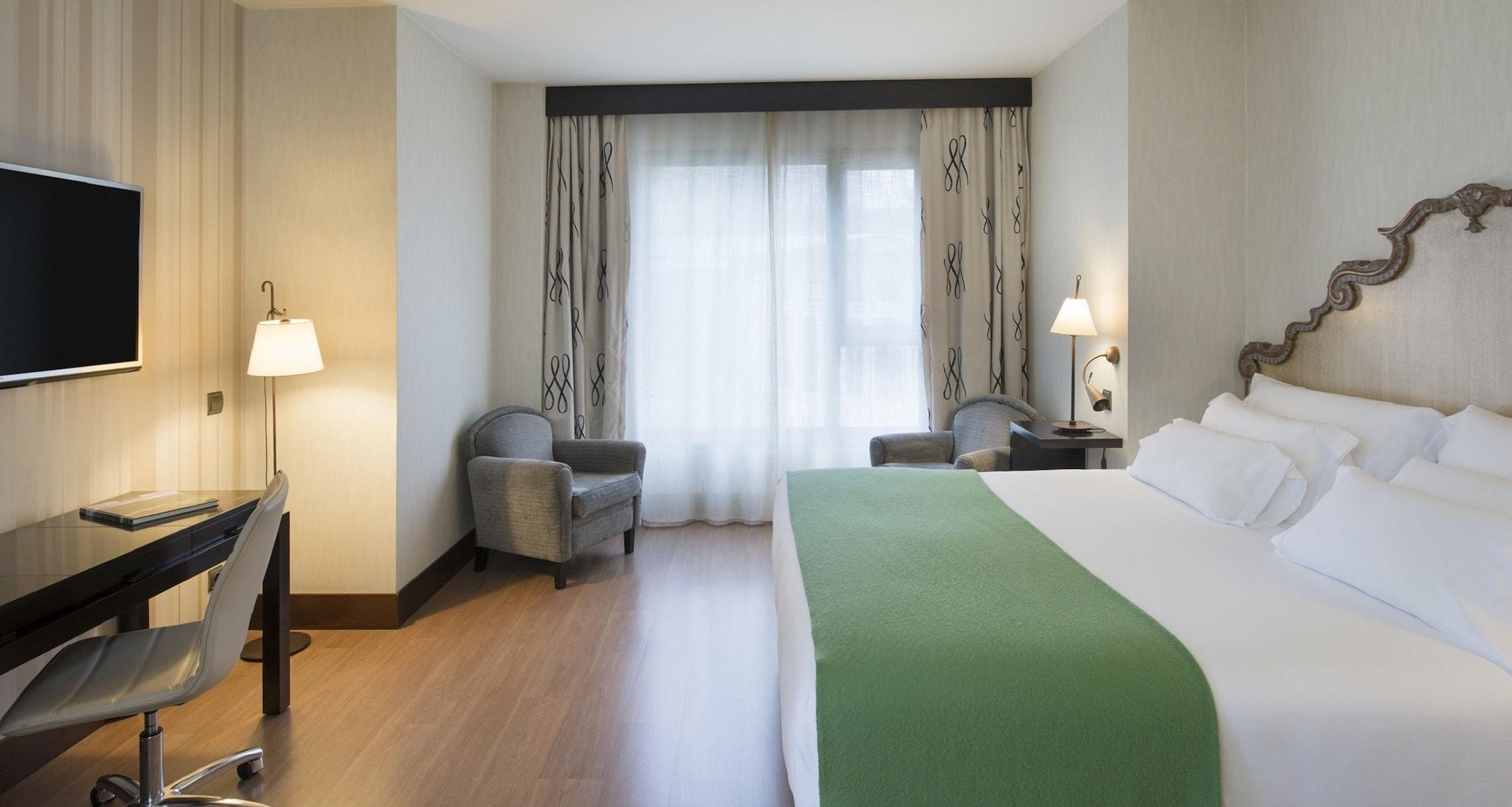 Palacio De Aviles Affiliated By Melia Eksteriør bilde A room at the hotel