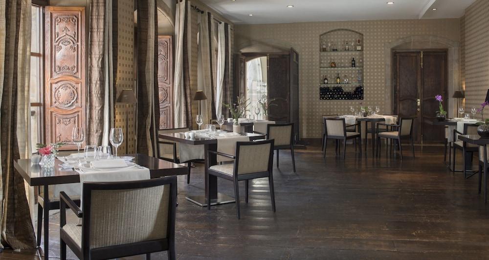 Palacio De Aviles Affiliated By Melia Eksteriør bilde The restaurant
